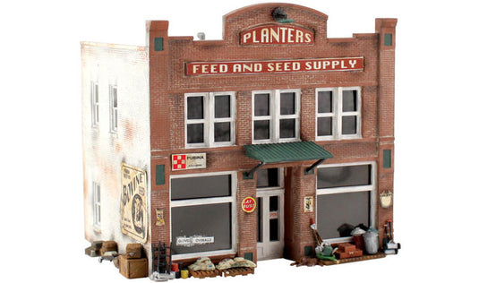 Woodland Scenics Planters Feed and Seed Supply - Landmark Structures(R) -- Kit - 4-19/32 x 3-5/8 11.7 x 9.2cm