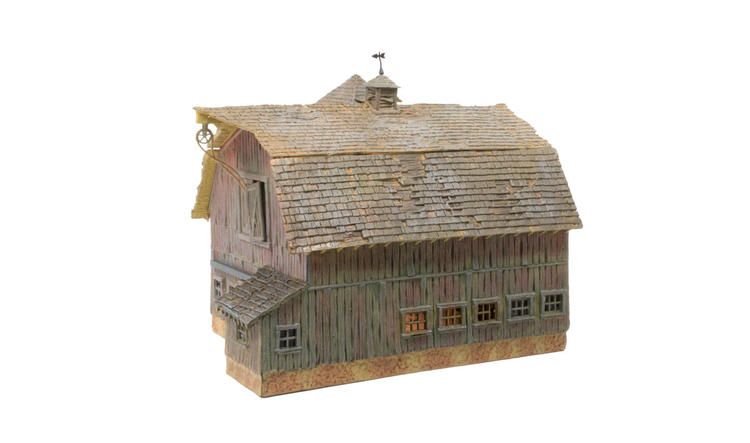 Chargez l&#39;image dans la visionneuse de la galerie, Woodland Scenics Old Weathered Barn - Built-&amp;-Ready Landmark Structures(R) -- Assembled - 5-11/16 x 7-13/16  14.4 x 19.8cm
