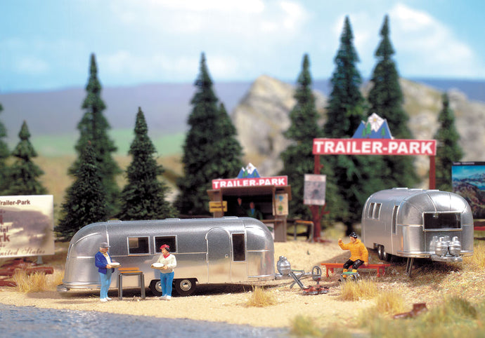 Walthers Scene Master Camp Site w/Trailer Kit