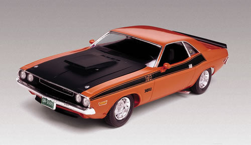 Revell 1/24 1970 Dodge Challenger T/A 2n1 SL4