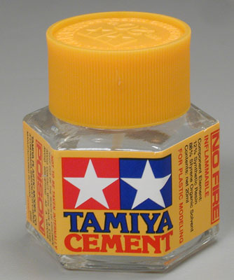 Tamiya Liquid Cement - 20ml - (Bouchon orange / Orange cap)