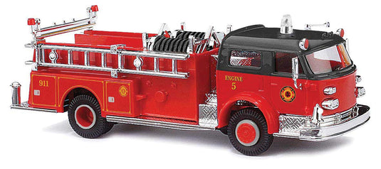 Busch HO 1968 American LaFrance Closed-Cab Pumper - Fire Department (red, black)