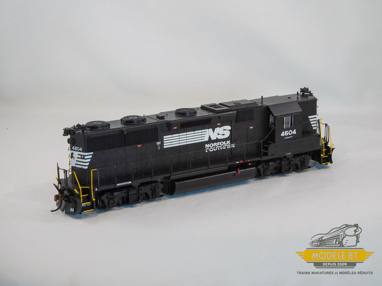 Chargez l&#39;image dans la visionneuse de la galerie, Athearn Genesis HO NS #4604 GP49 w/DCC &amp; Sound
