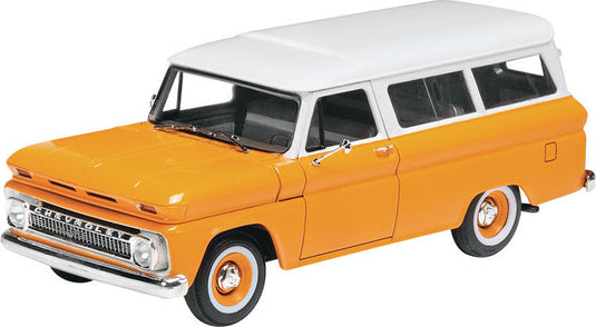 Revell 1/25 '66 Chevy Suburban SL4