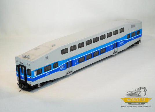 Rapido Trains HO BBD BiLevel Commuter Car - AMT Montreal 3 car set #1