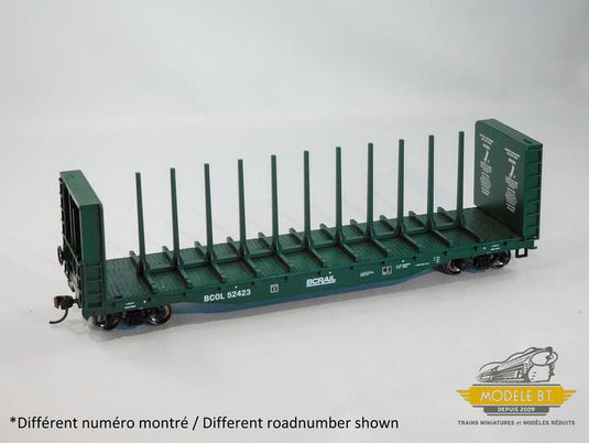 Bachmann HO Center-Beam Flat Car with Bulkheads - BC Rail #52423