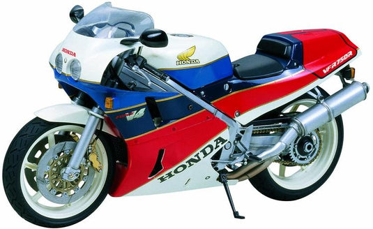 Tamiya 1/12 Honda VFR 750R