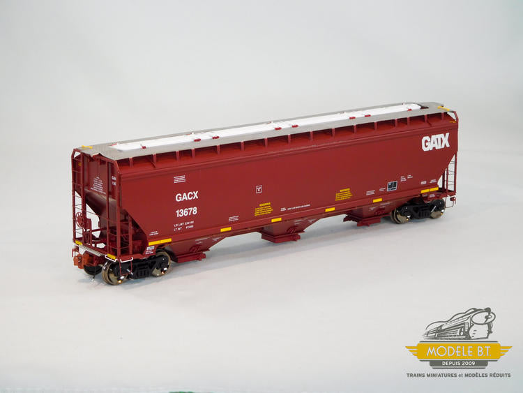 Chargez l&#39;image dans la visionneuse de la galerie, ScaleTrains Rivet Counter HO Gunderson 5188 Covered Hopper GACX / GATX #13582
