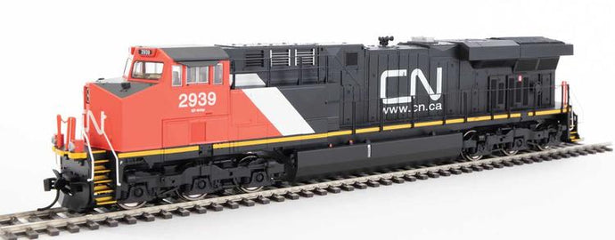 Walthers Mainline HO GE ES44AC Evolution Series GEVO - DCC & ESU Sound - Canadian National #2939